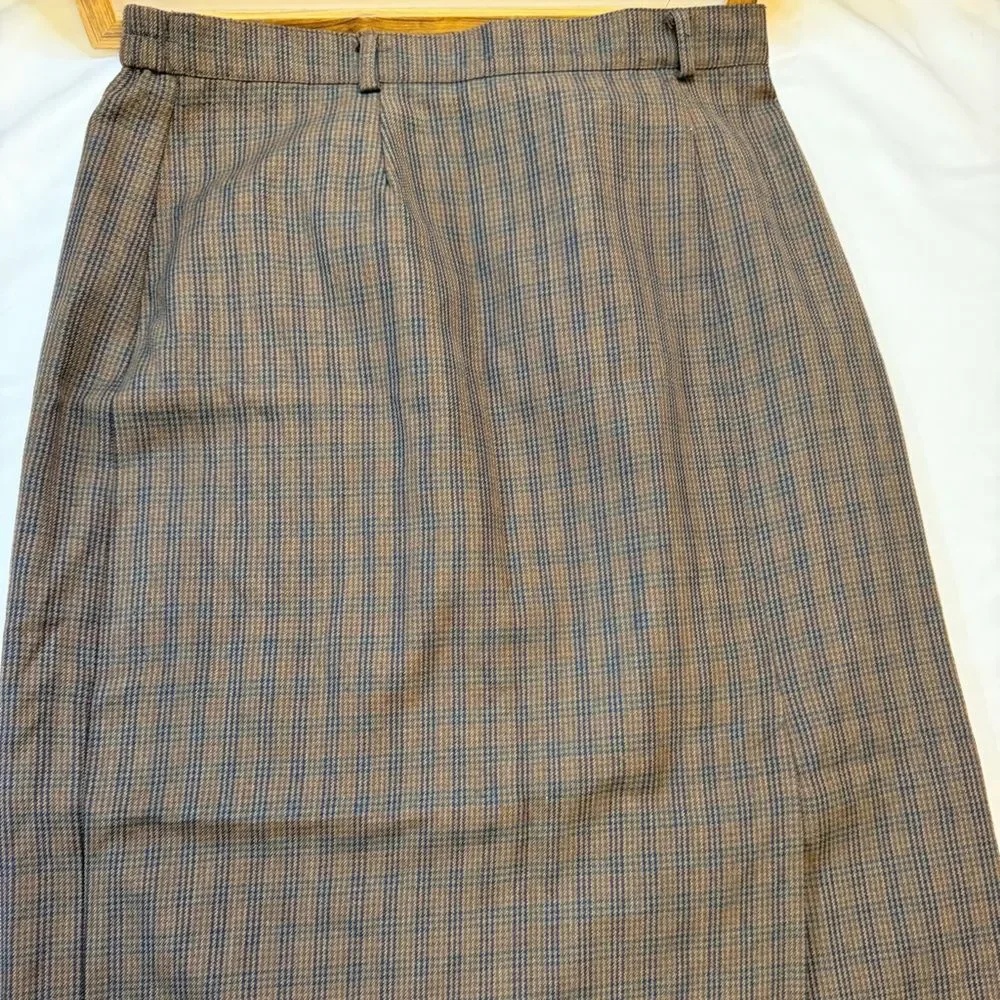 Counterparts size 12 brown plaid pencil skirt